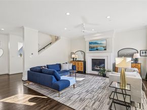 3926  Holland Avenue  102, Dallas Texas 75219