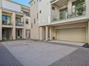 3926  Holland Avenue  102, Dallas Texas 75219