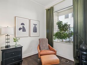 3926  Holland Avenue  102, Dallas Texas 75219