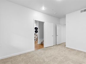 3922  Gilbert Avenue  115, Dallas Texas 75219