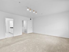 3922  Gilbert Avenue  115, Dallas Texas 75219