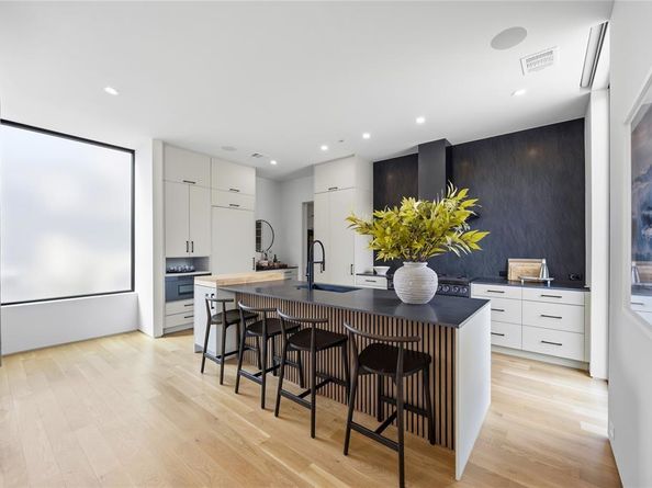 3514  Overbrook Drive , Dallas Texas 75205