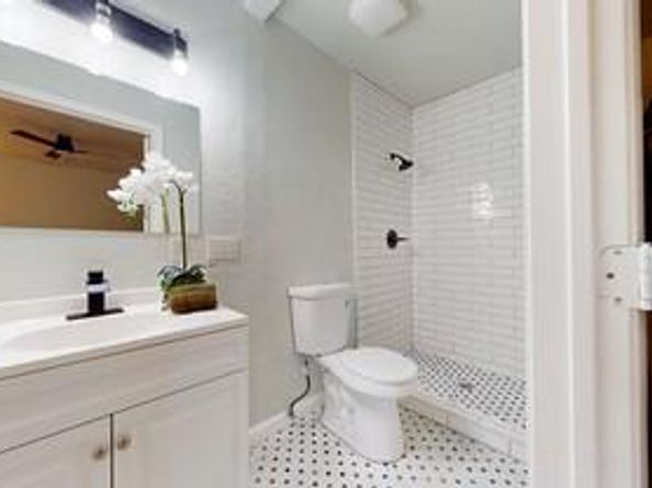 1249  Granada Lane , Lewisville Texas 75067