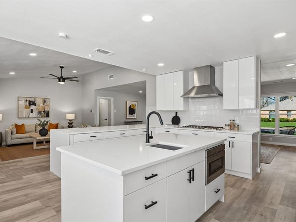 9918  Ila Drive , Dallas Texas 75220