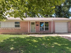4250  Mehalia Drive , Dallas Texas 75241