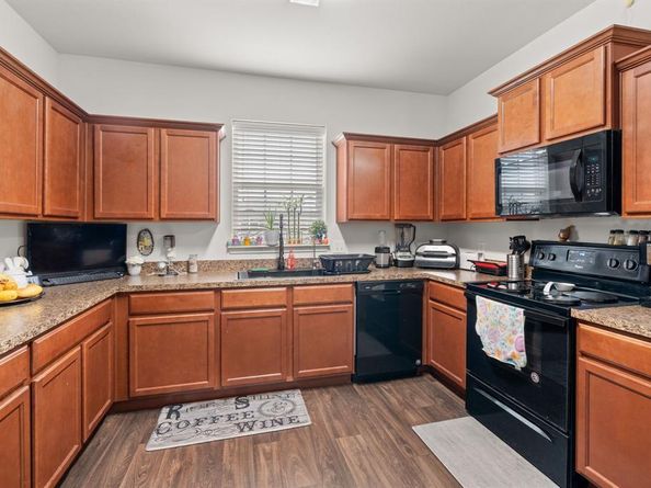 9831  Whistler Drive , Dallas Texas 75217