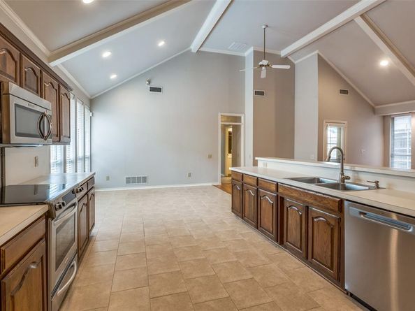 10709  Promise Land Drive , Frisco Texas 75035