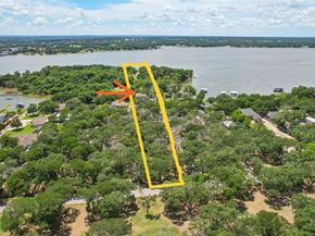 11701  Oakwood Lane , Fort Worth Texas 76179