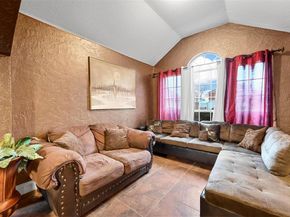 4621  Saint Francis Avenue , Dallas Texas 75227