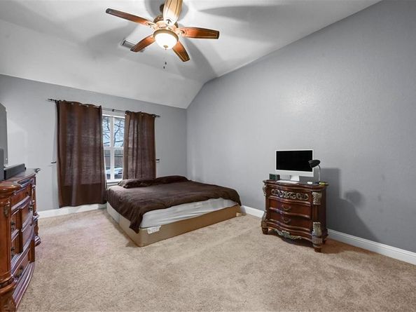 4621  Saint Francis Avenue , Dallas Texas 75227