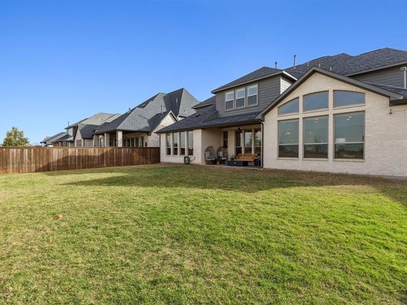 3382  Springhouse Way , Celina Texas 75009