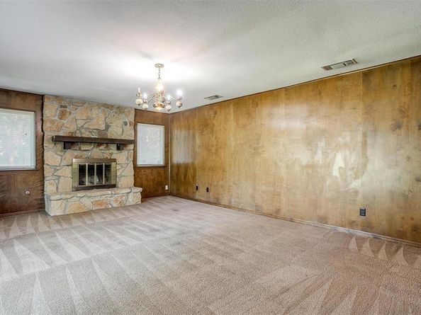101  Valley View Court , Azle Texas 76020