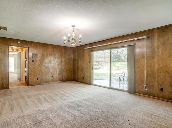 101  Valley View Court , Azle Texas 76020