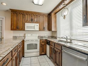 101  Valley View Court , Azle Texas 76020
