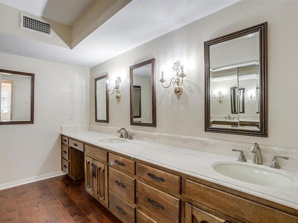 101  Valley View Court , Azle Texas 76020