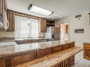 101  Valley View Court , Azle Texas 76020