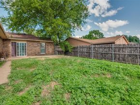 7426  Cloverglen Drive , Dallas Texas 75249
