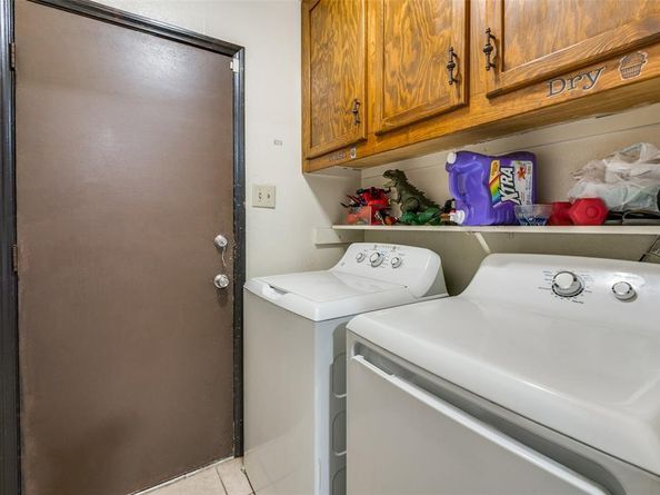 7426  Cloverglen Drive , Dallas Texas 75249
