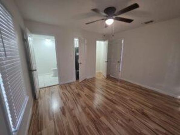 1513  Skyline Drive , River Oaks Texas 76114
