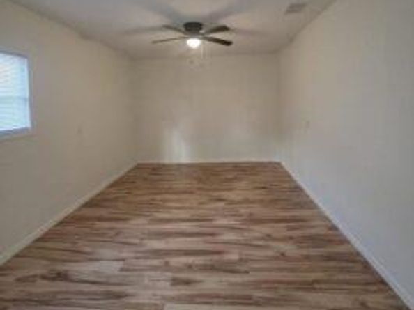 1513  Skyline Drive , River Oaks Texas 76114