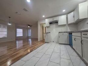 1513  Skyline Drive , River Oaks Texas 76114