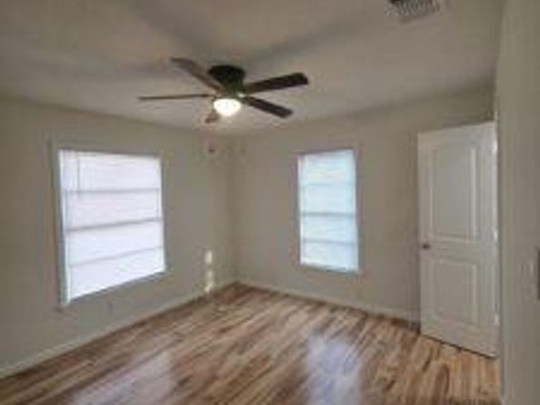 1513  Skyline Drive , River Oaks Texas 76114