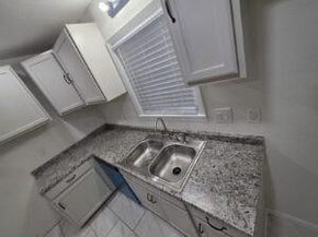 1513  Skyline Drive , River Oaks Texas 76114