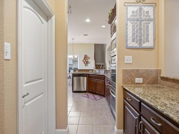 16184  mapleshade  , Frisco Texas 75035