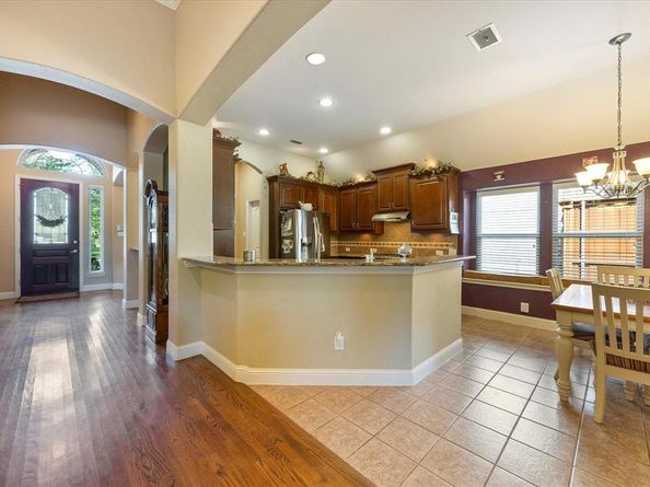 16184  mapleshade  , Frisco Texas 75035