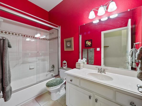 16184  mapleshade  , Frisco Texas 75035