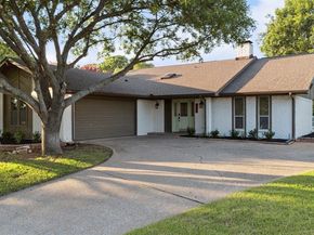1308  Clubhouse Court , Mansfield Texas 76063