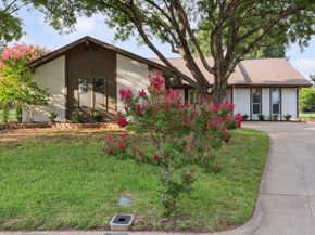 1308  Clubhouse Court , Mansfield Texas 76063
