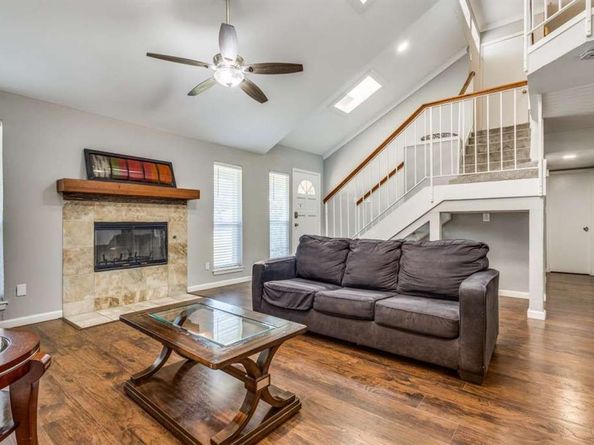 1302  Westwood Drive , Lewisville Texas 75067