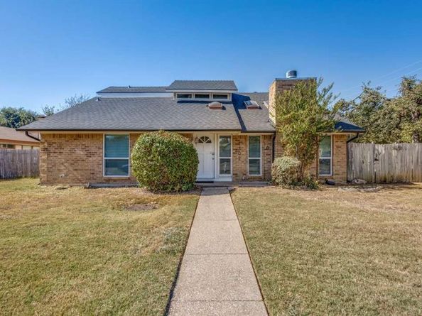 1302  Westwood Drive , Lewisville Texas 75067