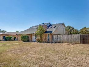 1302  Westwood Drive , Lewisville Texas 75067