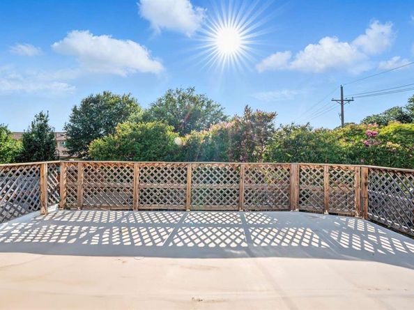 1302  Westwood Drive , Lewisville Texas 75067