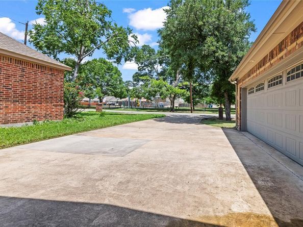 7806  Garner Road , Rowlett Texas 75088