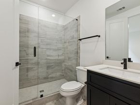 2526  Carmelita Street , Dallas Texas 75212