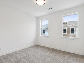 2526  Carmelita Street , Dallas Texas 75212