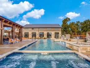 2526  Carmelita Street , Dallas Texas 75212