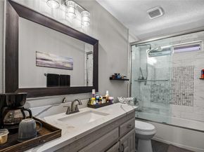 514  Baltusrol Circle , Garland Texas 75044
