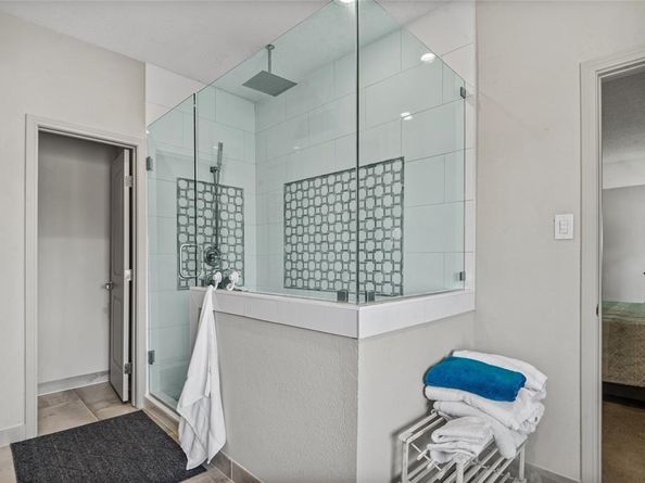 514  Baltusrol Circle , Garland Texas 75044