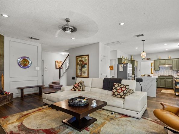 514  Baltusrol Circle , Garland Texas 75044