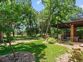 514  Baltusrol Circle , Garland Texas 75044