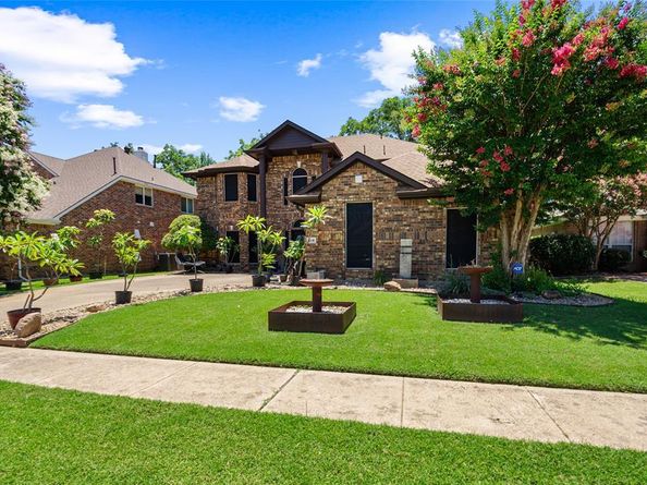514  Baltusrol Circle , Garland Texas 75044