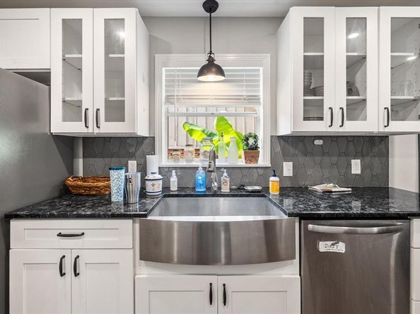 1003  Tanglewood Drive , Cedar Hill Texas 75104