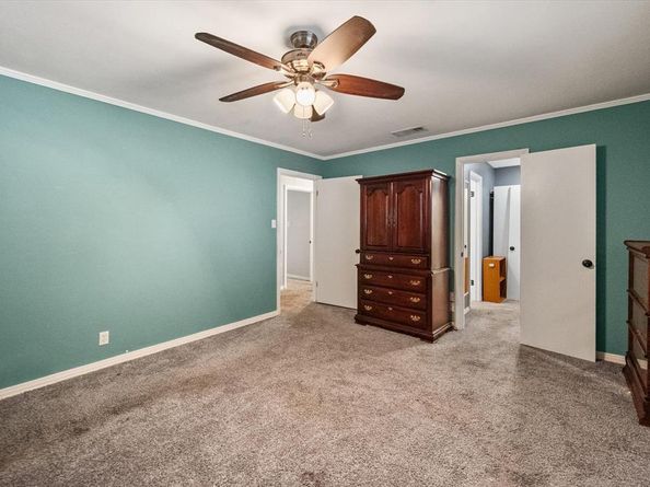 1003  Tanglewood Drive , Cedar Hill Texas 75104