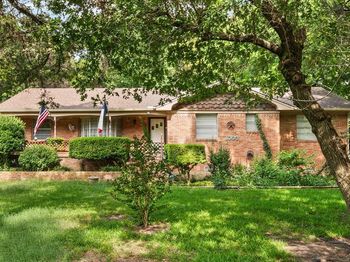 1003  Tanglewood Drive 