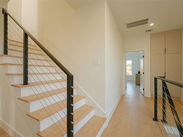 6529  Victoria  , Dallas Texas 75209