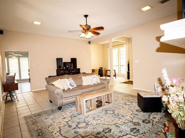 10141  Wandering Way Street , Benbrook Texas 76126